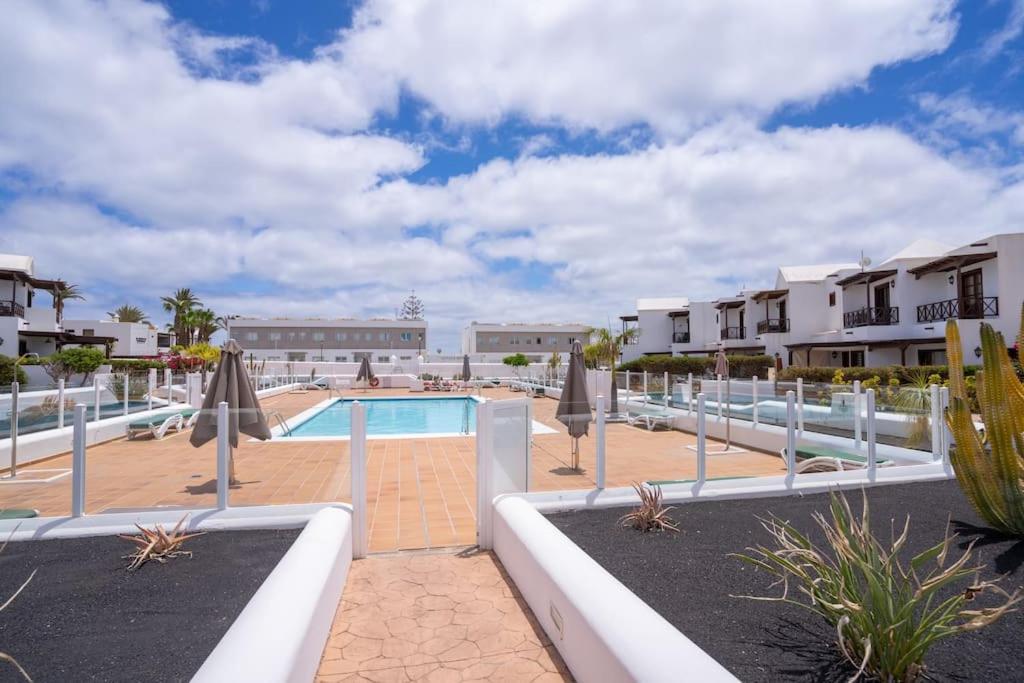 Beautiful Home In Lanzarote 5 Mins From Marina Playa Blanca  Buitenkant foto